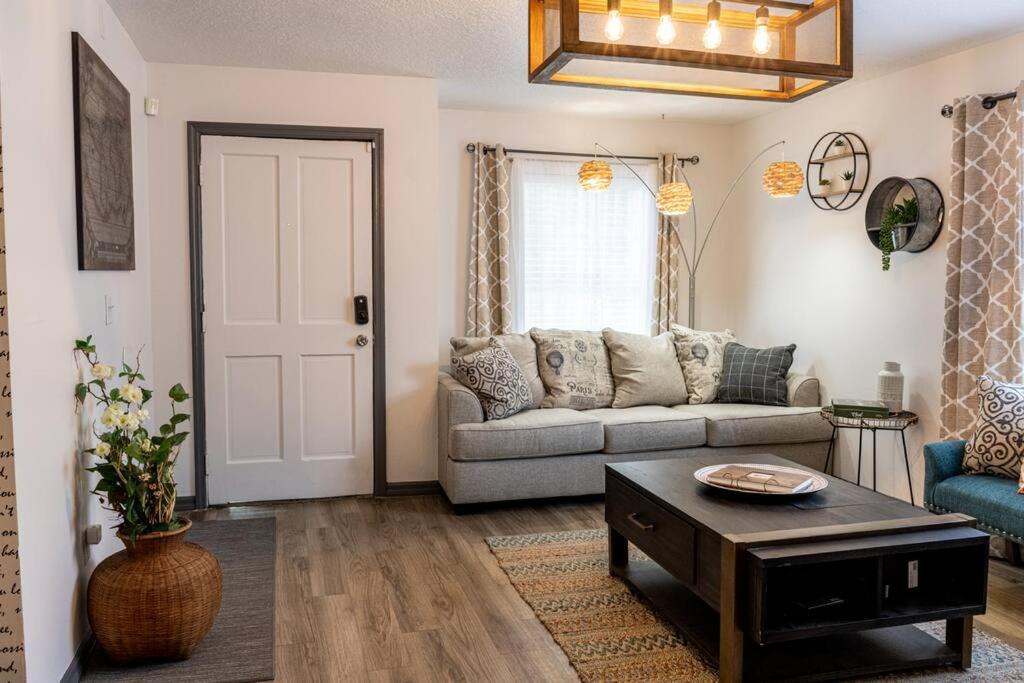 Upscale Ybor House With Outdoor Living Space * Tampa