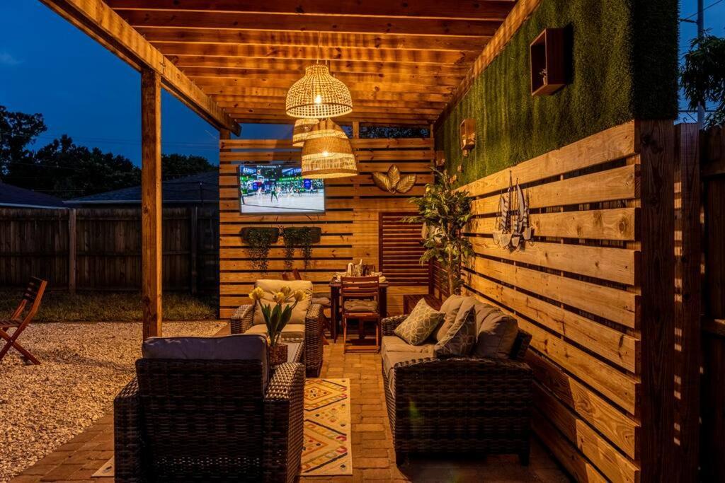 Upscale Ybor House With Outdoor Living Space Casa vacanze